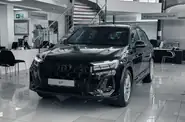 Audi Q7 Audi Q7 S-Line