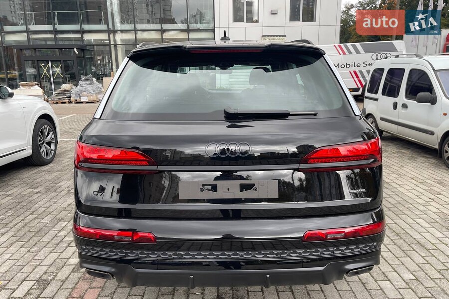 Audi Q7 - фото 5