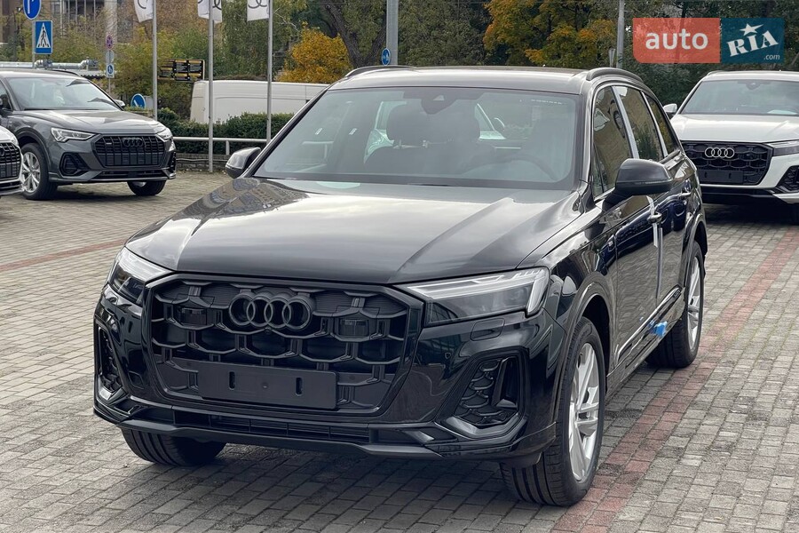 Audi Q7 - фото 3