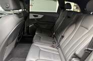 Audi Q7 - фото 8