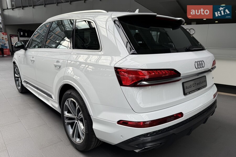 Audi Q7 - фото 4