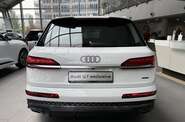 Audi Q7 - фото 3