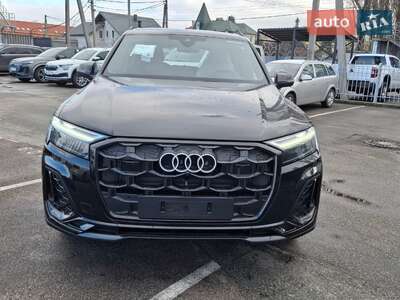 Новый Audi Q7 2025 - фото 2