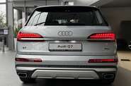 Audi Q7 - фото 4