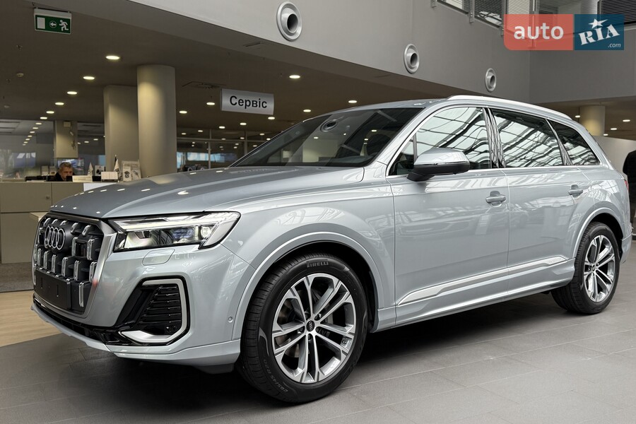 Audi Q7 - фото 3