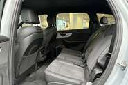 Audi Q7 - фото 12