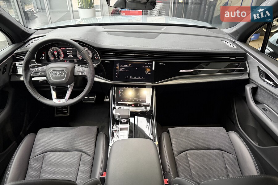 Audi Q7 - фото 18