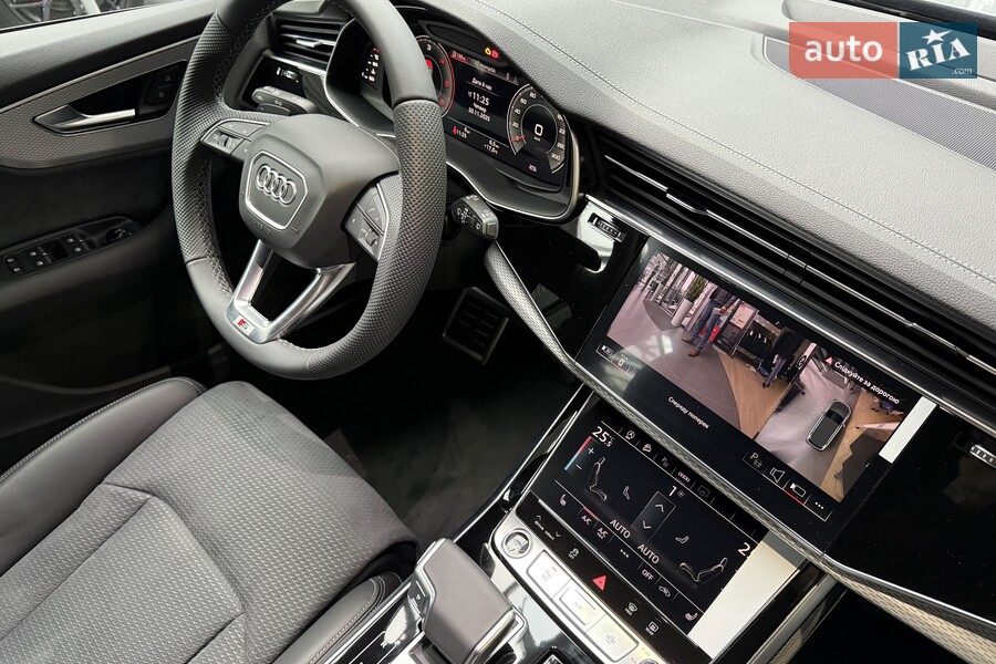 Audi Q7 - фото 25