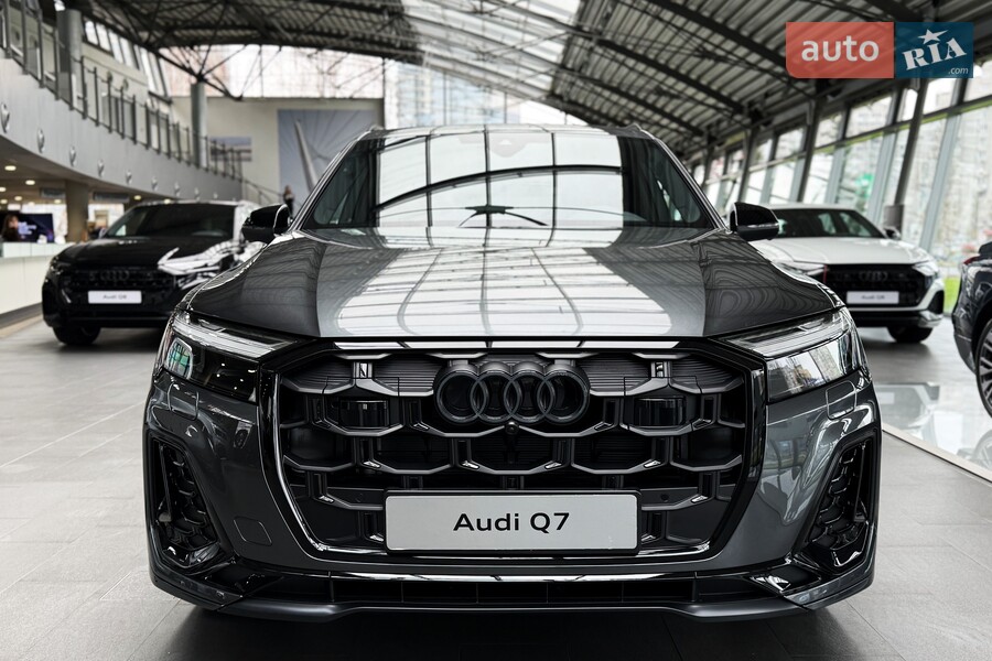 Audi Q7 - фото 2
