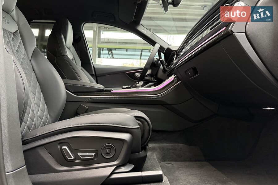 Audi Q7 - фото 20