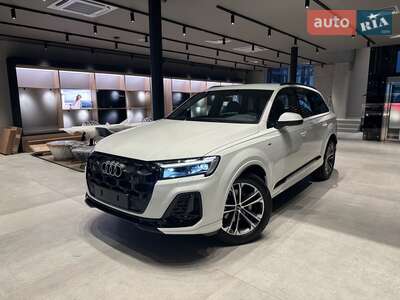 Audi Q7 2025 S-Line