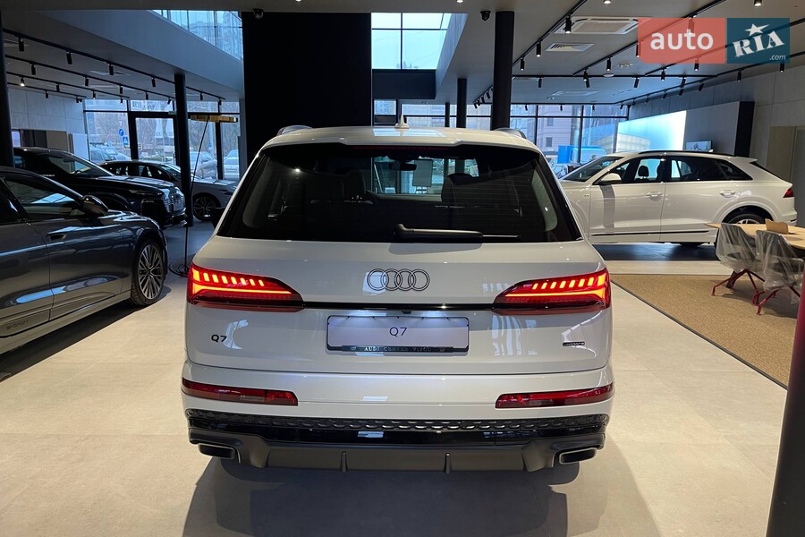 Audi Q7 - фото 5