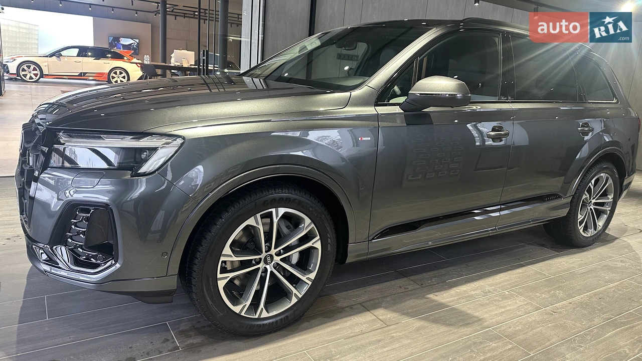 Audi-7