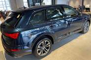 Audi Q7 - фото 9