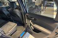 Audi Q7 - фото 24