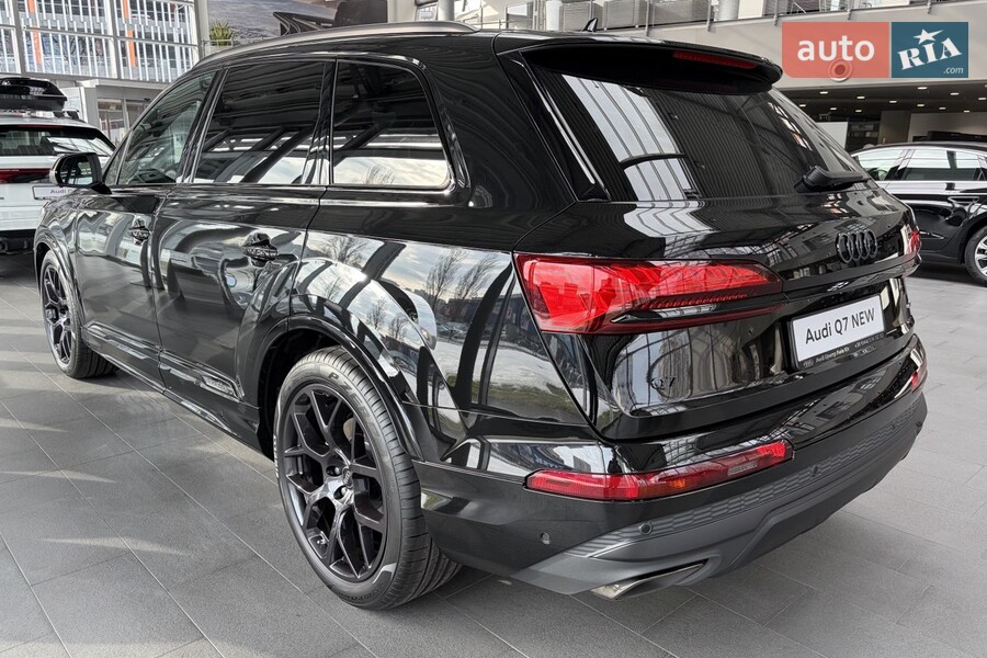 Audi Q7 - фото 4
