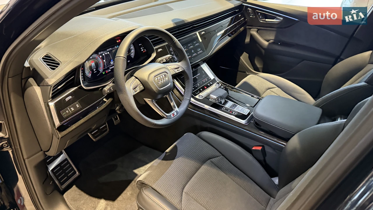 Audi-40