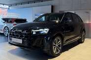 Audi Q7 - фото 1