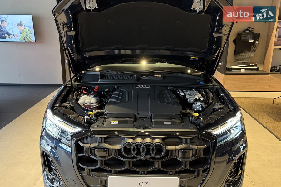 Audi Q7 - фото 38