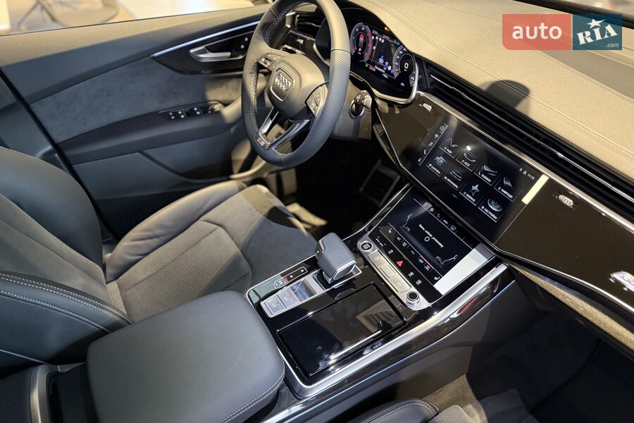 Audi Q7 - фото 25