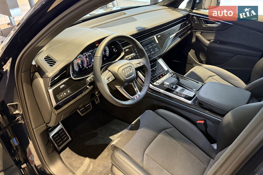 Audi Q7 - фото 27