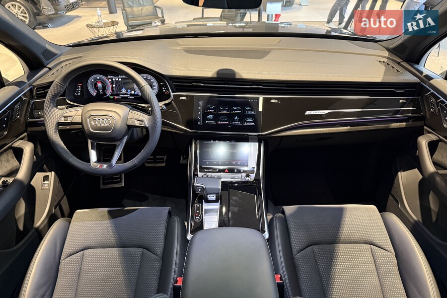 Audi Q7 - фото 35