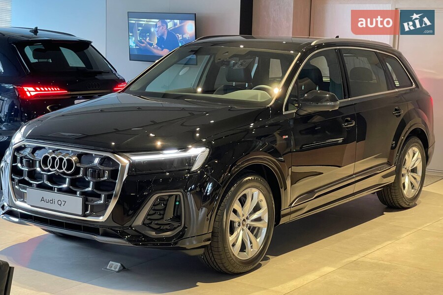 Audi Q7 - фото 1