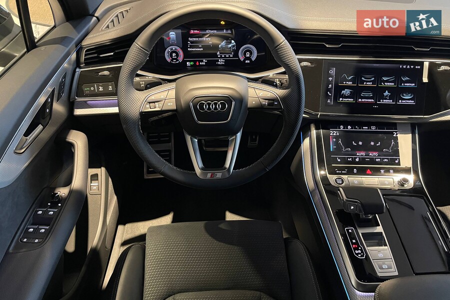 Audi Q7 - фото 18