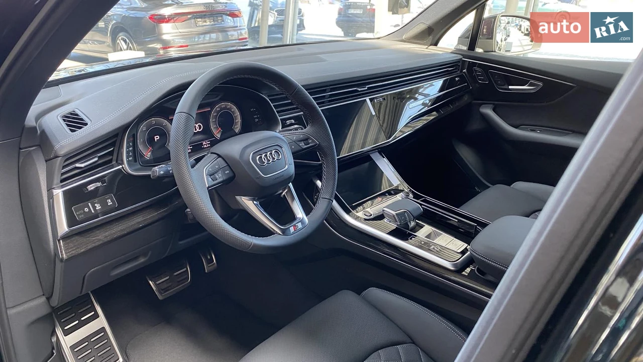 Audi-21