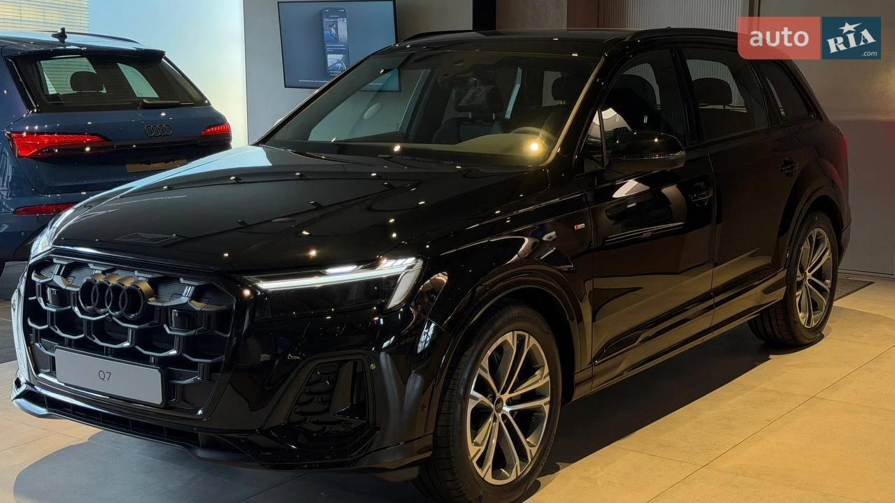 Audi-8