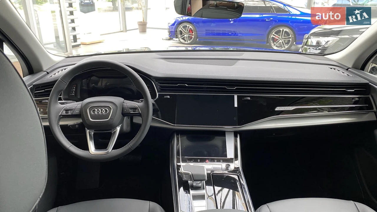 Audi-21