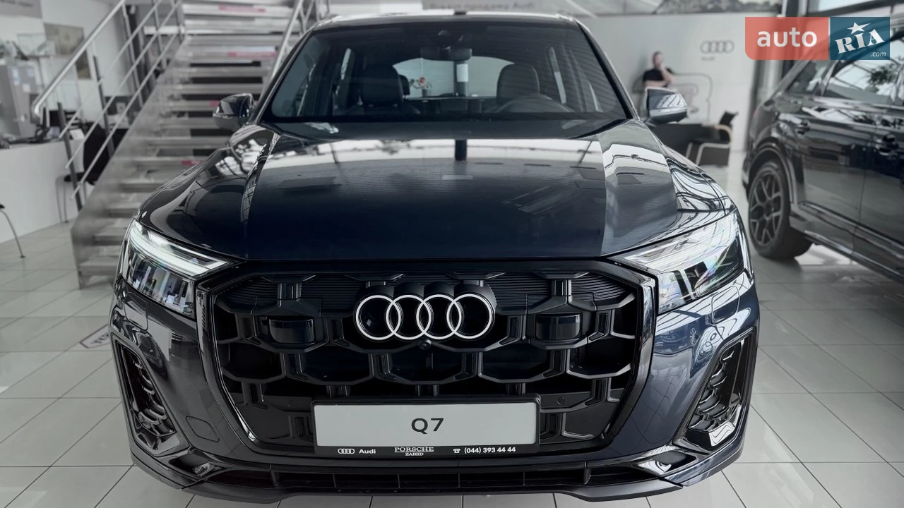Audi-5