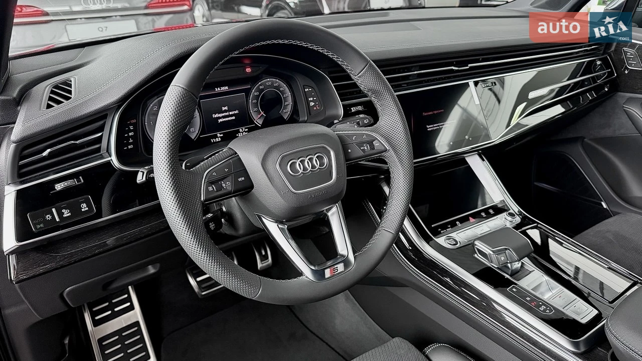 Audi-24