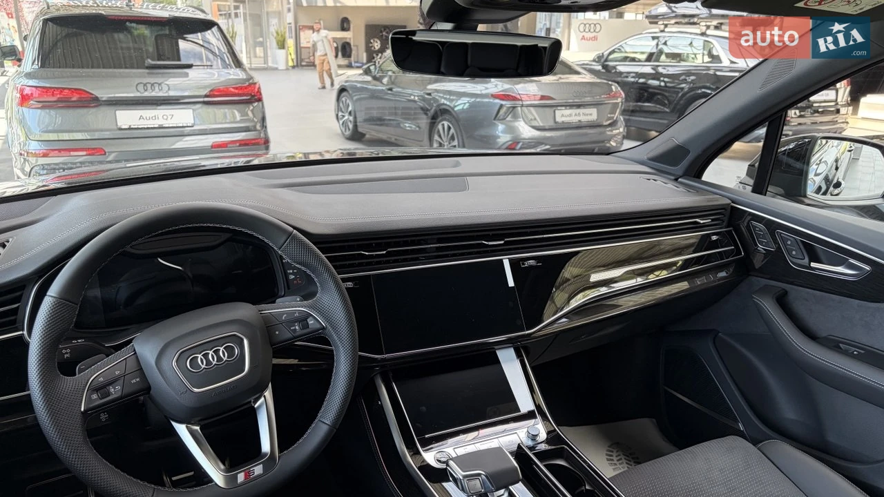 Audi-5