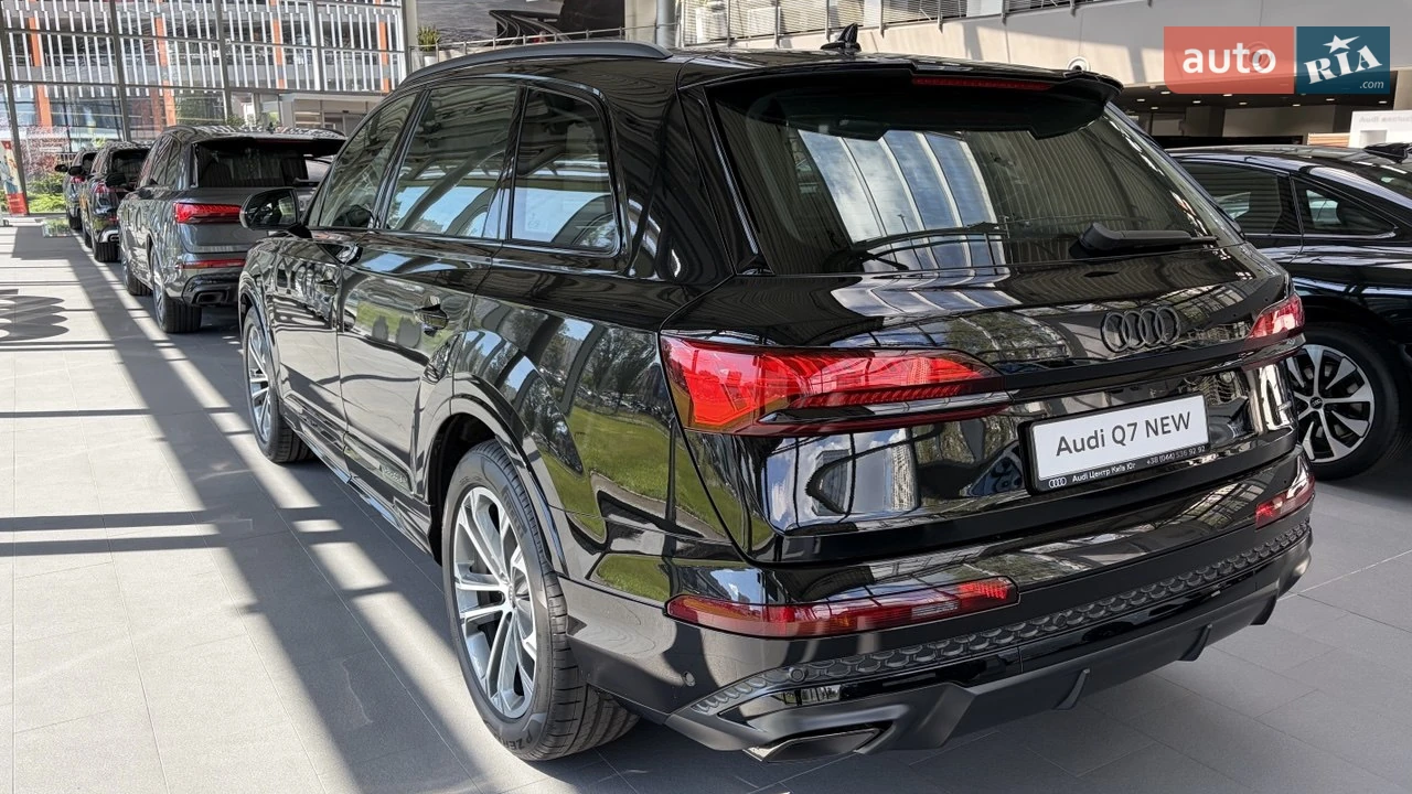 Audi-7