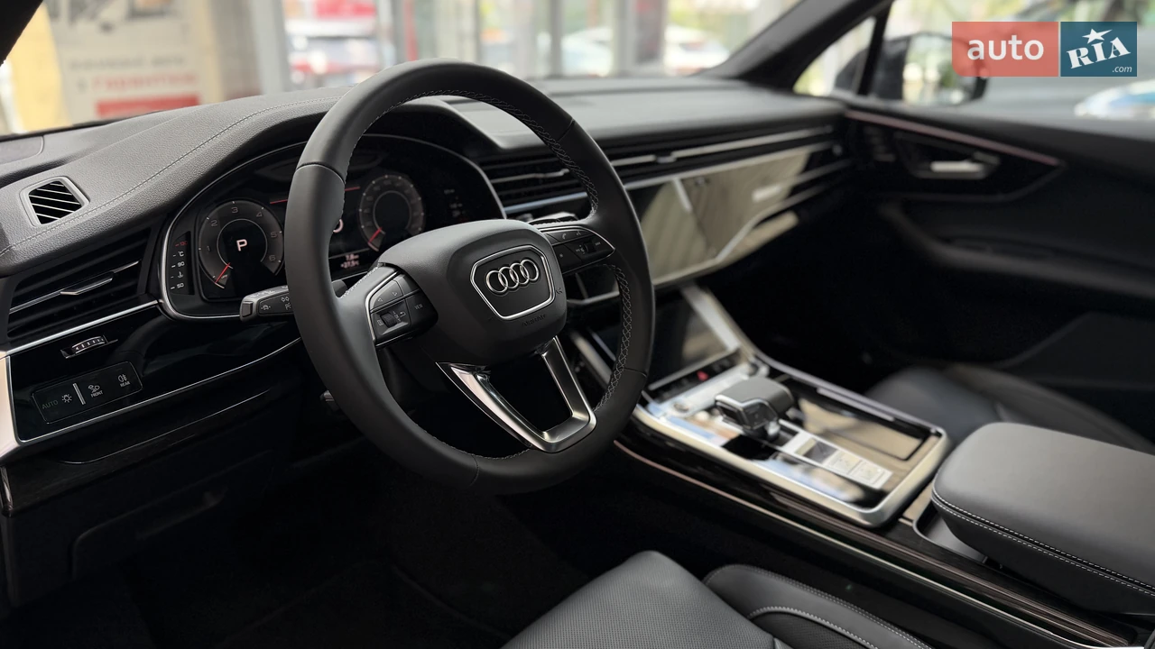 Audi-10