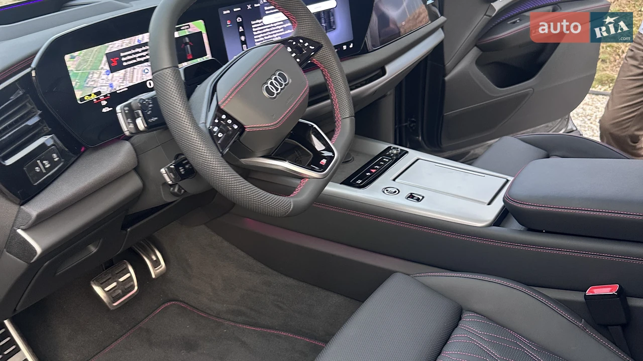 Audi-22