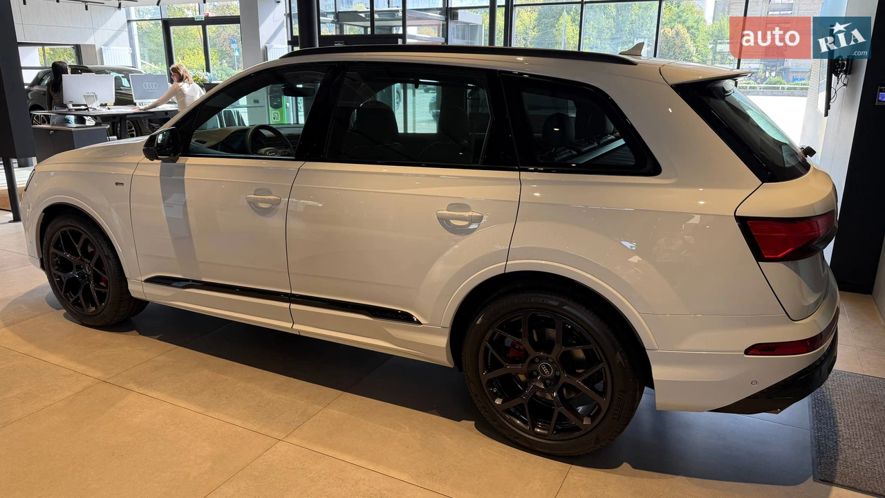 Audi-6