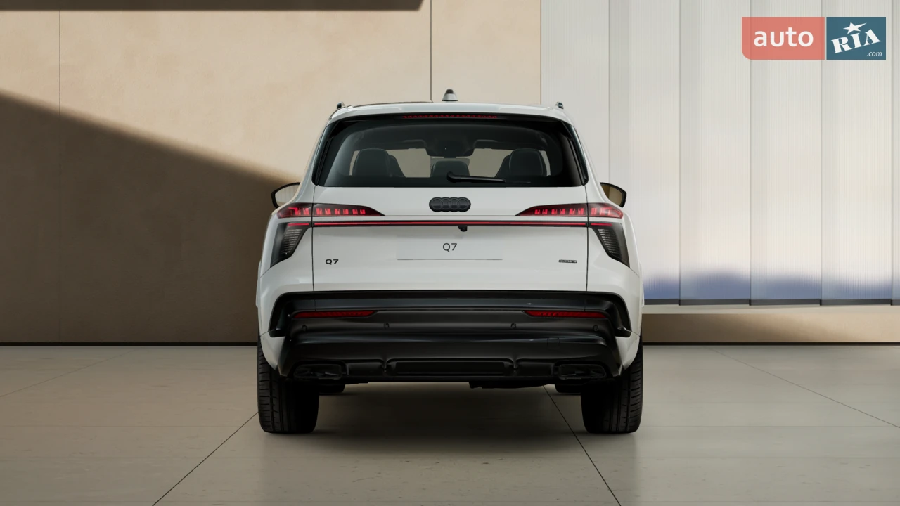Audi-5