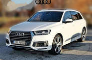 Audi Q7 Base