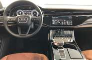 Audi Q7 Base