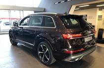 Audi Q7 S-Line