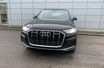 Audi Q7 Basis