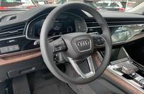 Audi Q7 Basis