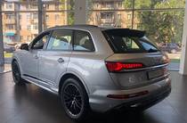 Audi Q7 S-Line