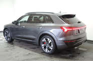 Audi Q8 e-tron S-Line