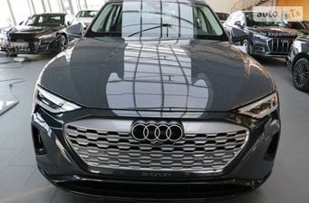 Audi Q8 e-tron 2023 Base