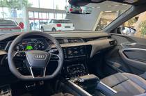 Audi Q8 e-tron S-Line