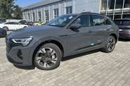 Audi Q8 e-tron - фото 23