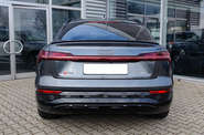 Audi Q8 Sportback e-tron S-Line